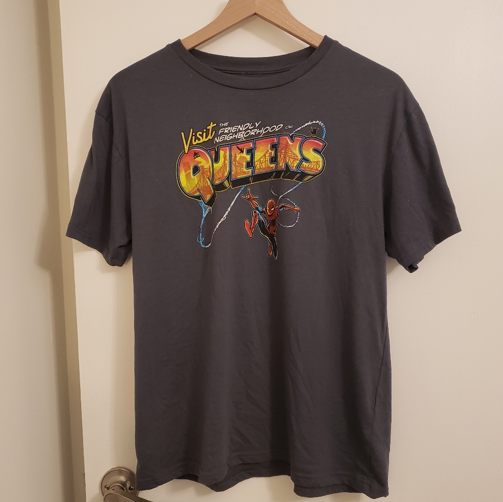 Spider-man T-Shirt (LootCrate Exclusive)